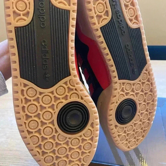 Adidas Forum - Picture 6 of 6